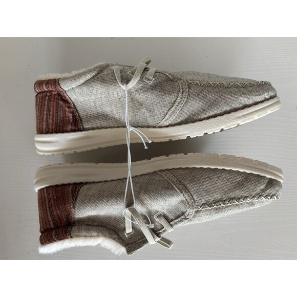 New With Tags Magellan Outdoors Women's Moccasin Slippers Size 10B Casual Shoes - Picture 3 of 7